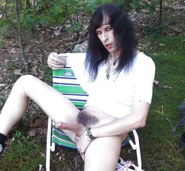 Crossdresser jizz-shotgun in the forest!!!