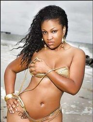 A Jaw-Dropping Dark-Hued Star That Truly Turns Me On: Kyra Chaos