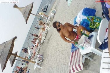 PAPARAZZI BEACH by KRMANJONAC