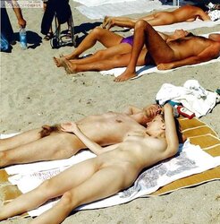 PAPARAZZI BEACH by KRMANJONAC