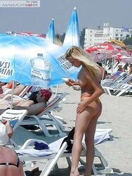 PAPARAZZI BEACH by KRMANJONAC