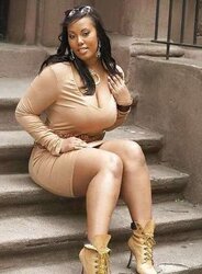 Curvaceous Lovelies 12 Clad Edition