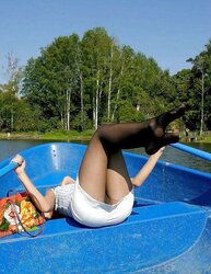 Nasty boat excursion