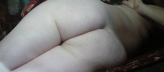 Housewife Booty
