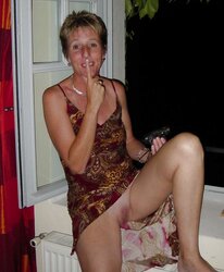 SCORCHING FLEDGLING WIVES - SKIRTS ELEVATING