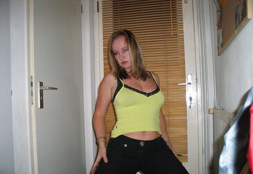 Crazy Blondie Wifey Unsheathed