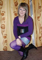 Hotlegs-hottest gams high-heeled shoes and skirts