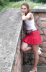 Hotlegs-hottest gams high-heeled shoes and skirts