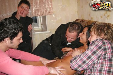 Crazy 4some teenager hookup