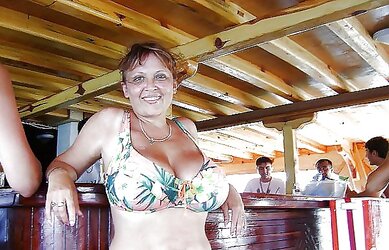 Webtastic Hooters Vol.