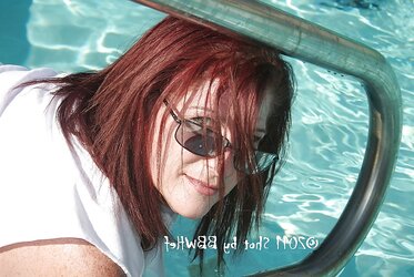 ROXXXY LAROUGE POOL SHOT BY BBWHEF