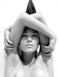 Bare Picture Art 9 - Gavin Oneill