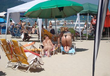 Super-Hot swimsuit arses
