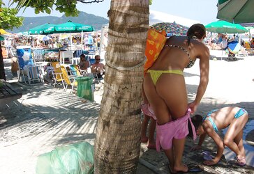 Super-Hot swimsuit arses