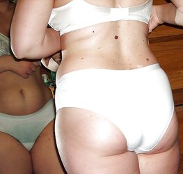 Pantastic Butt Mingle