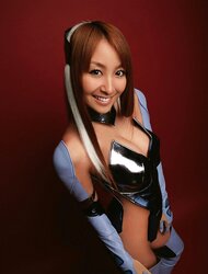Japanese Swimsuit Honeys-Aya Kiguchi (1)