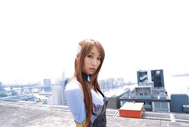 Japanese Swimsuit Honeys-Aya Kiguchi (1)
