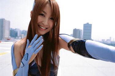 Japanese Swimsuit Honeys-Aya Kiguchi (1)