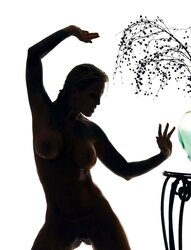 Janine - Cool Silhouette