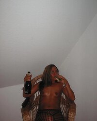 SUPER HOT DAMSELS AND CHICKS X