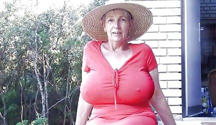 Uber-Cute melons two (geile Titten)