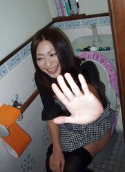 Wild lady facial cumshot