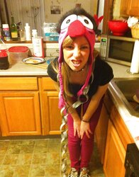 Youthful inexperienced gf deeptthroating and guzzling spunk