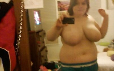 PLUMPER and the mirror