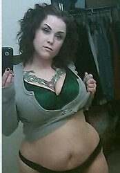PLUMPER and the mirror
