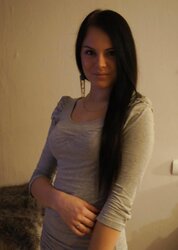 Jaw-Dropping teenager. (you all enjoyed her so much, so here is more images