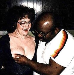 World Prominent BIG BLACK COCK Goddess Lori