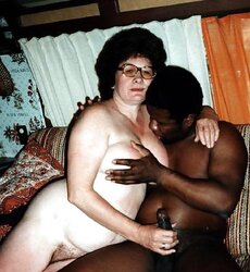World Prominent BIG BLACK COCK Goddess Lori