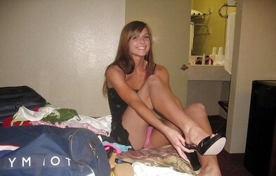 UPSKIRTS FOR REAL VOYEURS IV