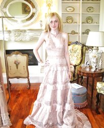 Dakota Fanning (Lots of fakes)