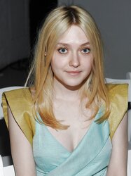 Dakota Fanning (Lots of fakes)