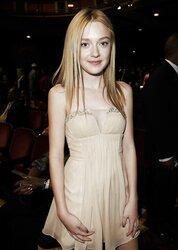 Dakota Fanning (Lots of fakes)