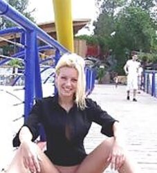 Upskirts Sans Undies