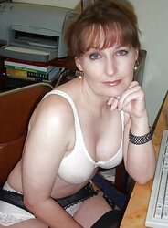 Maduras en Lenceria - Moms in undergarments