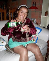 Colombian granny Bell (seventeenth set)