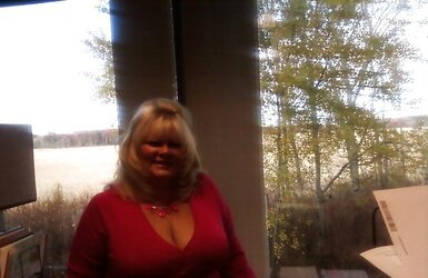 More mature granny selfshot giant mounds