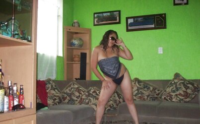 The meheecan cockslut who was jerking while observed tv