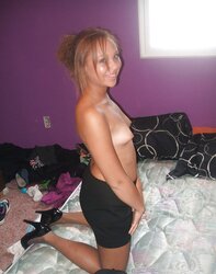 Britney being unsheathed!!!!!