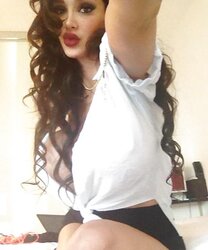 Fat Fake Hooter Queen: Amy