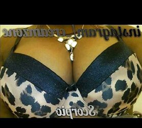 Ebony azz tormentor