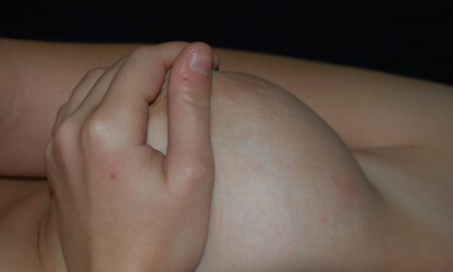 Massive breasted Inexperienced Solo