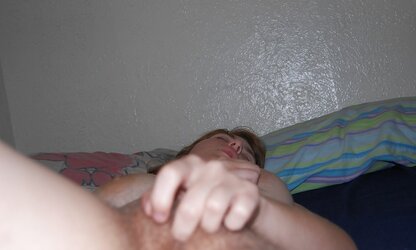 Massive breasted Inexperienced Solo