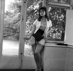 Eve Eden aka Rosa Dolmai