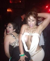 Fat Funbags, Taut Tops