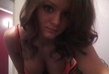 POF lady Jenna C