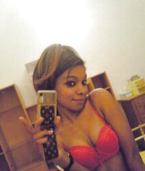 Arabic khaliji chick